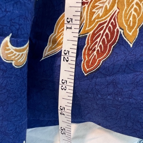 💙Hilo Hattie, Stunning Muumuu! Hard to Find Print, POCKETED, V-Neck, EUC,Size L - Picture 8 of 8